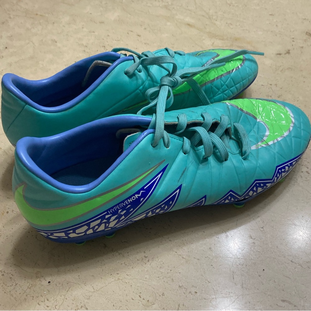 nike cleats